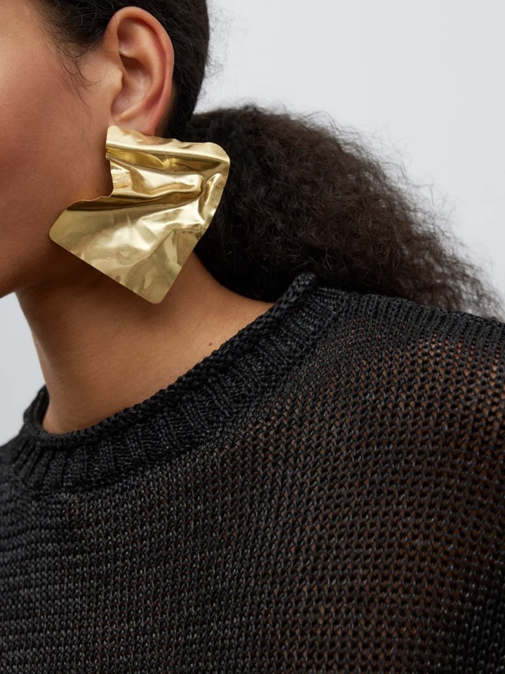 Adolfo Dominguez Pleated Metal Earring/OS
